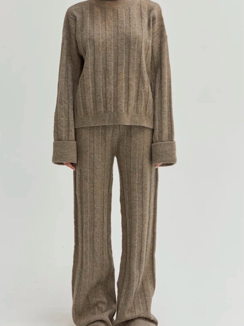 Crescent Kai Ribbed Knit Two Piece Sweater Set – Taupe – Size XL – NWOT